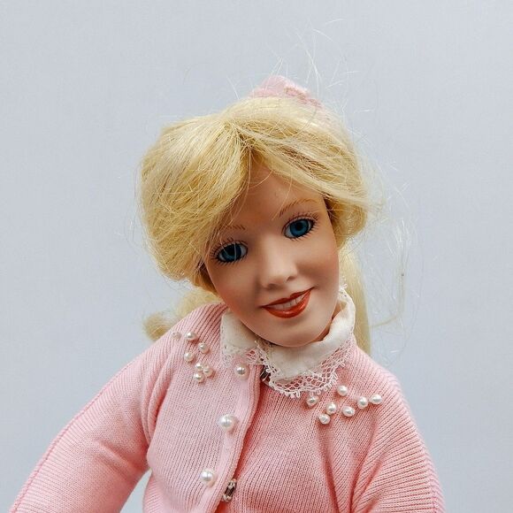 The Ashton-Drake Galleries 1991 Peggy Sue 1950’s Porcelain Doll E Knowles - Picture 5 of 10